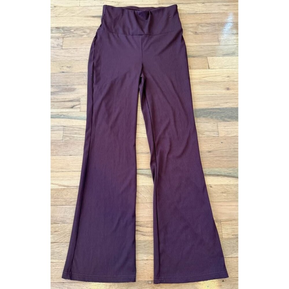 Shosho Women’s Leggings Size Large Purple